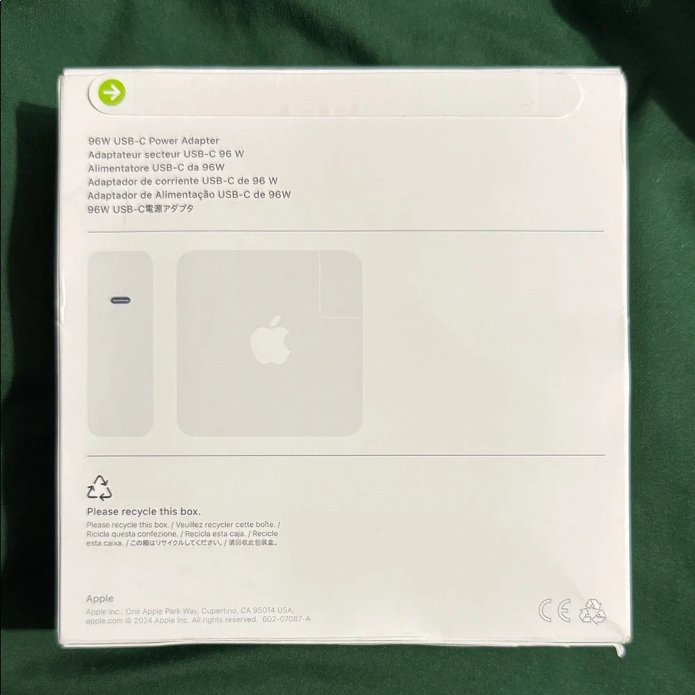 Apple 96W USB-C Power Adapter in White